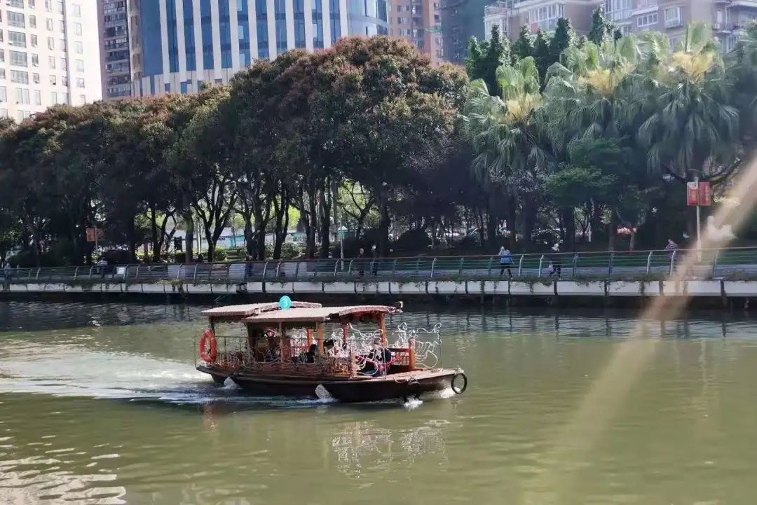 福州五饼二鱼餐厅地址_福州有没有炉鱼餐厅_福州五饼二鱼餐厅