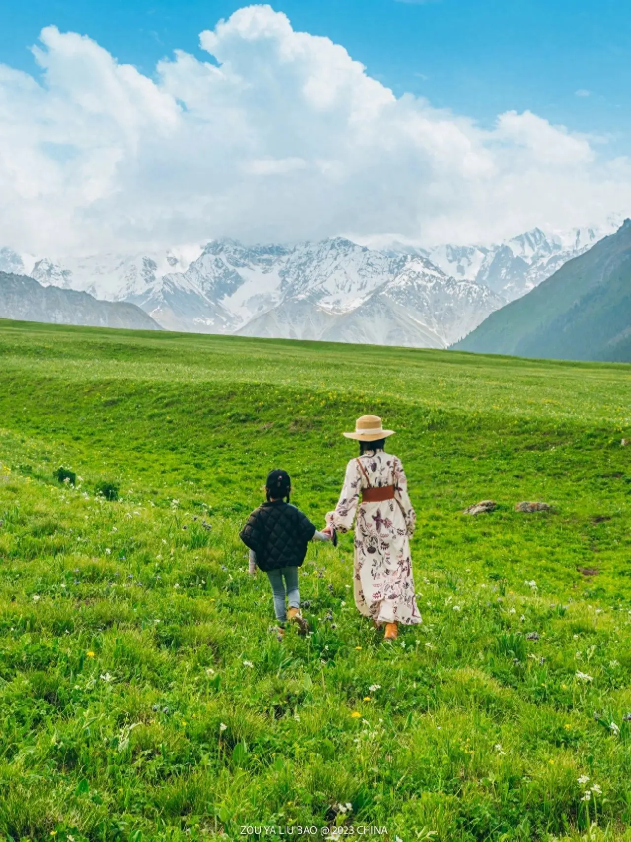 夏天凉快的旅游地_夏天凉快的旅游胜地_夏天去哪个地方旅游凉快