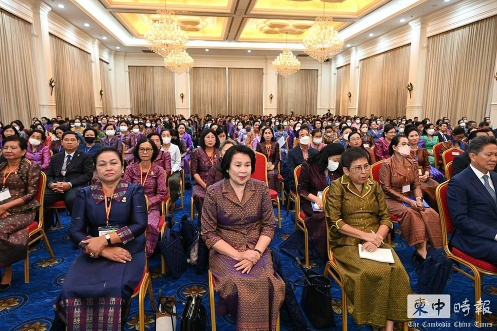 柬埔寨女人村_柬埔寨农村女子_柬埔寨村女人多吗