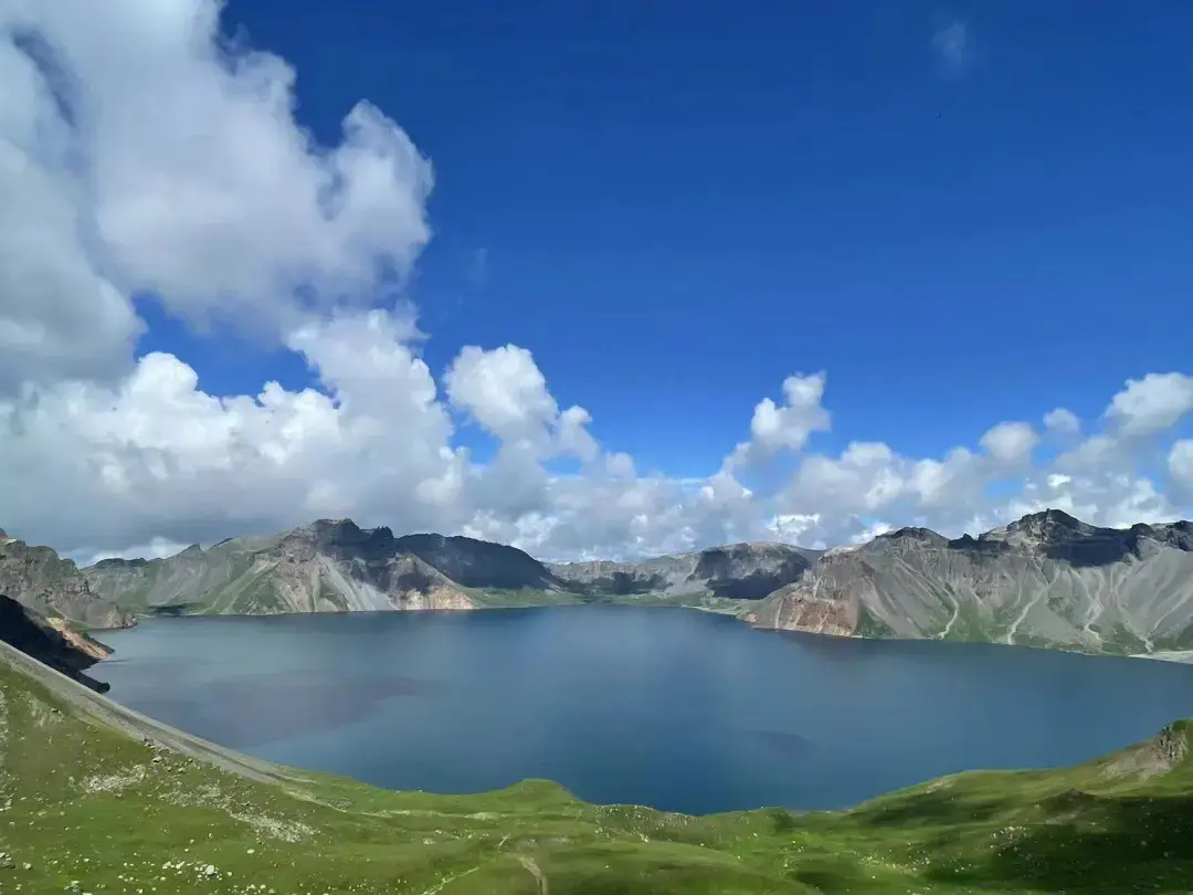 天池长白山_长白山天池门票多少钱一张_长白山天池图片风景图片