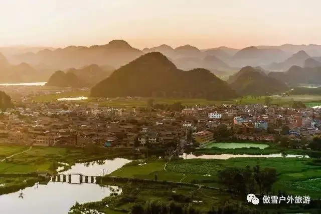 东川红土地最佳地方_东川红土地最佳旅游时间_东川红土地最佳旅游季节