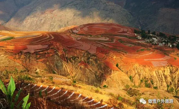 东川红土地最佳地方_东川红土地最佳旅游时间_东川红土地最佳旅游季节