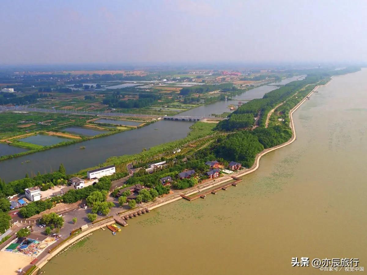 夏天旅游去三亚好还是青岛好_夏天旅游去哪比较好_夏天去哪旅游