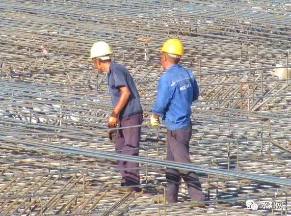 高铁西站通车_高铁西站什么时候建好_西十高铁什么时候完工