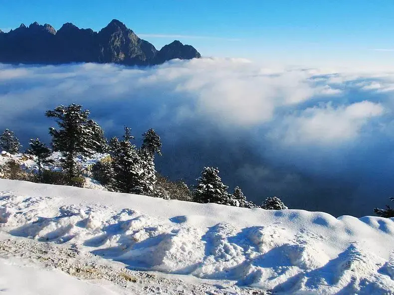 峨眉山地图高清版旅游地图_峨眉山地图_峨眉山地图高清版高清晰