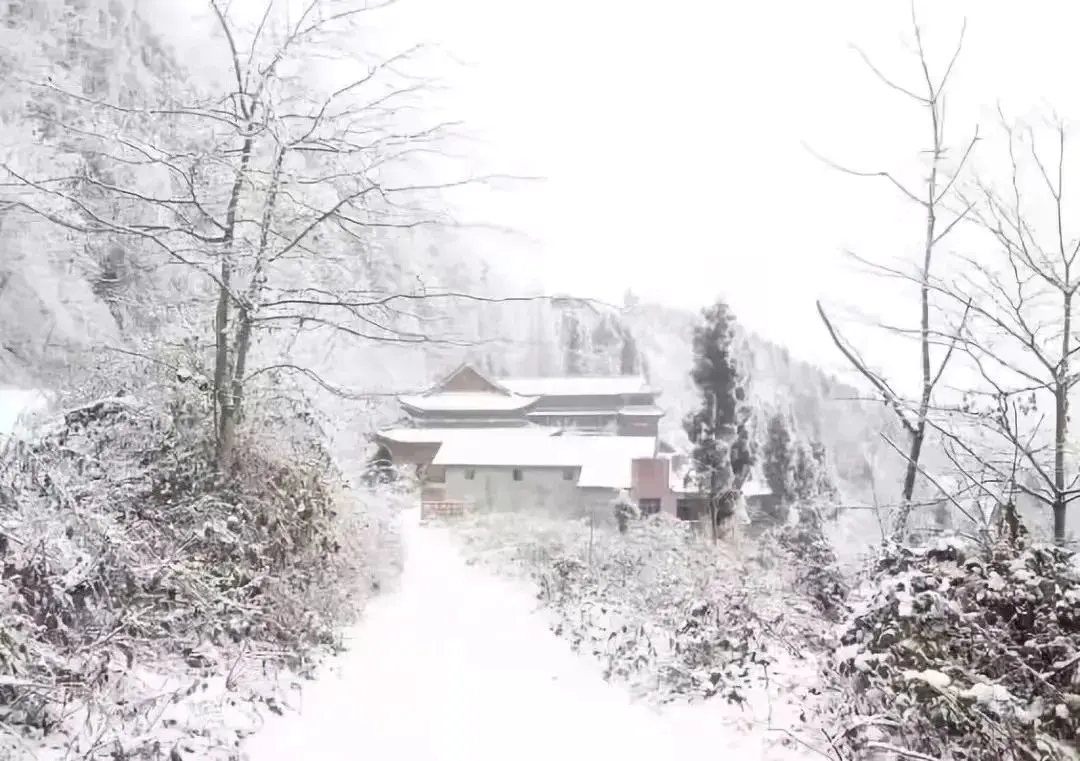 峨眉山地图_峨眉山地图高清版高清晰_峨眉山地图高清版旅游地图