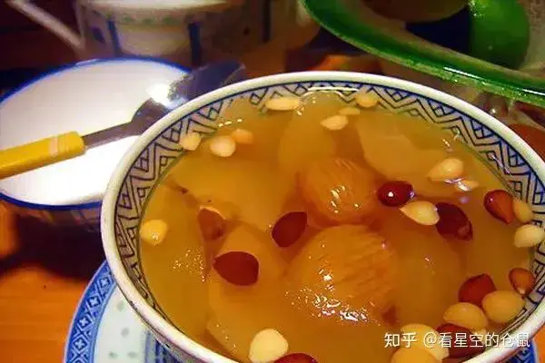 美食春节活动手抄报_春节的美食_美食春节作文