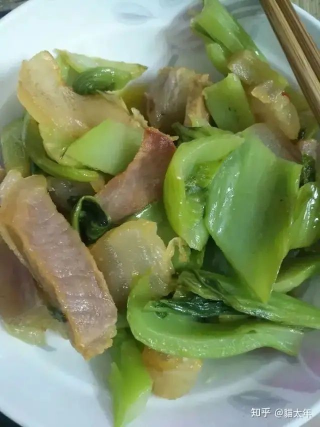 美食春节活动手抄报_春节的美食_美食春节作文