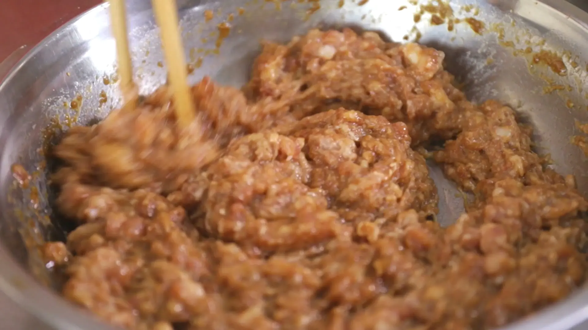 千里香小馄饨_千里香馄饨教程_馄饨千里香小孩能吃吗