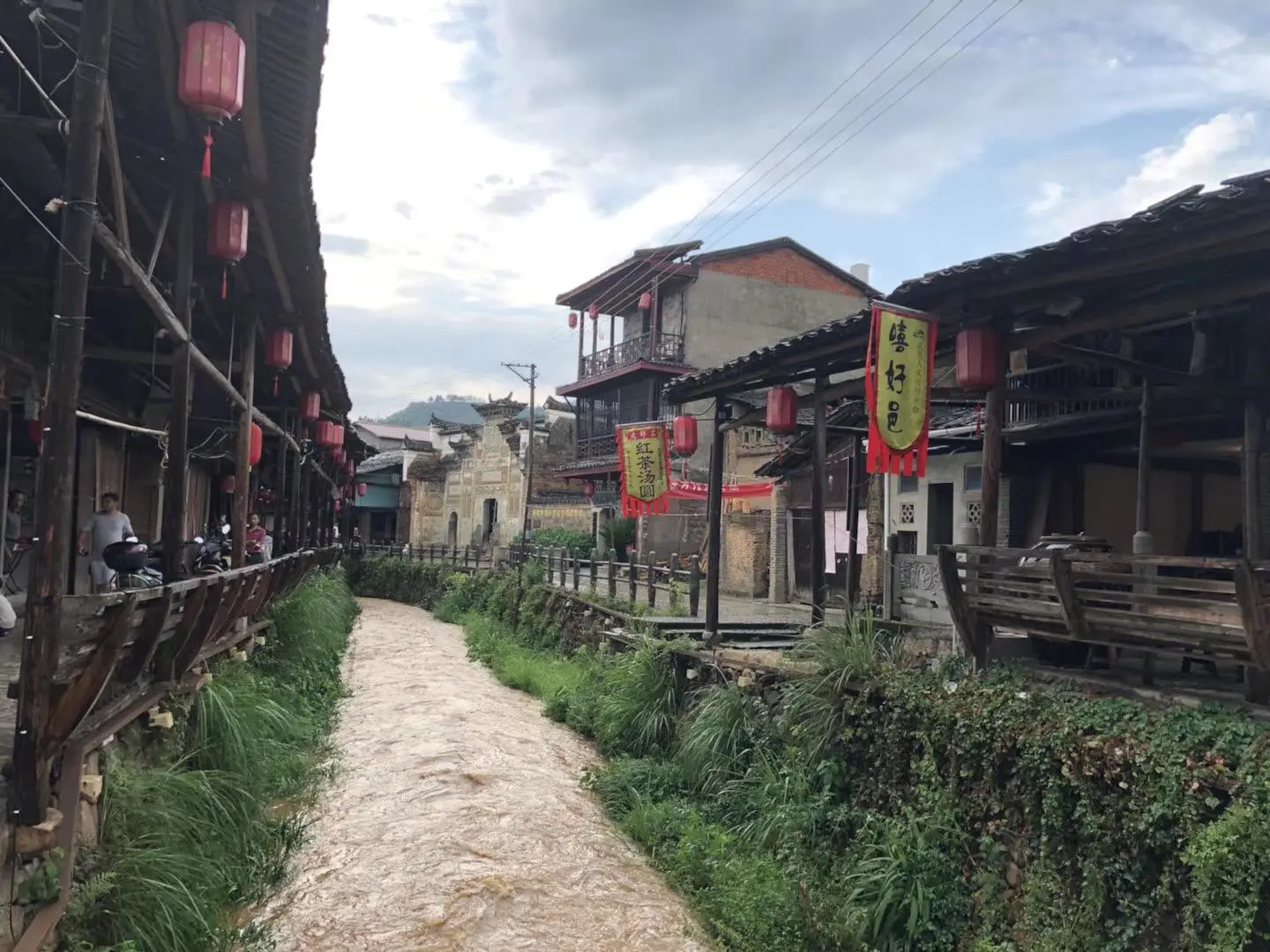 武夷山住宿_武夷山自由行住宿攻略_武夷山上住宿