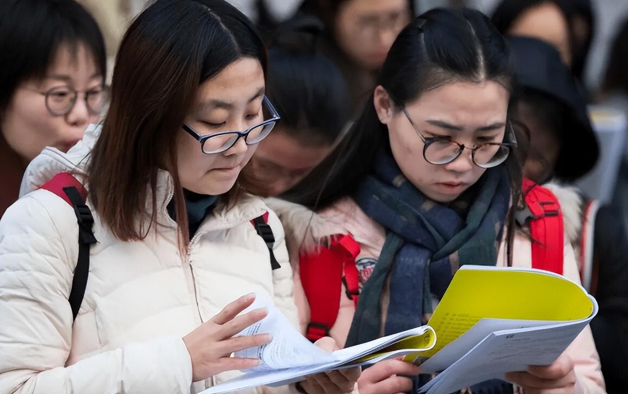 一级与二级巡视员区别,0,20,-1,二级巡视员是什么级别「一级巡视员是什么级别」_教育-思埠百科,https：//www.sibuzyn.com/b/189269.html_巡视员哪个级别高_巡视员级别相当于什么级别