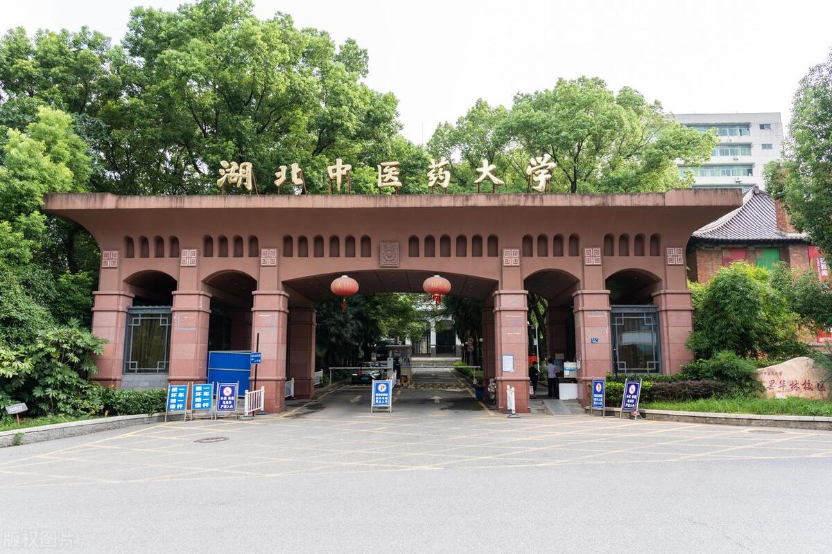 云南民族大学预科分数线,0,12,-1,*云南各高校*低录取分数线「17年云南分数线」_穿搭...,https：//www.sibuzyn.com/b/245466.html_云南民族大学高考分数_云南民族大学各省录取分数线